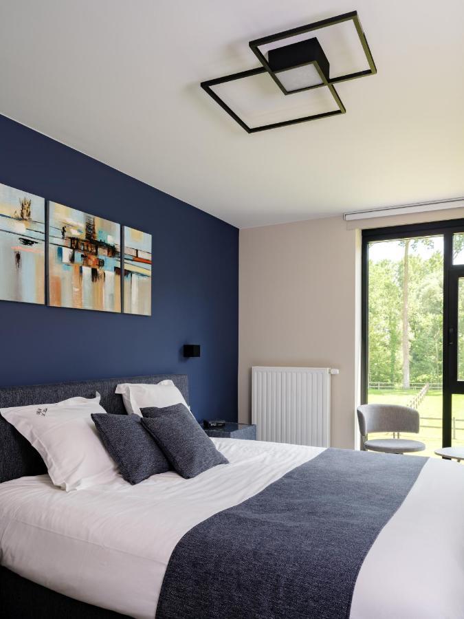 B & B St-Hubert Sint-Martens-Lennik Exteriör bild